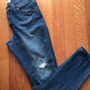 Madewell “The Slim Boyjean”